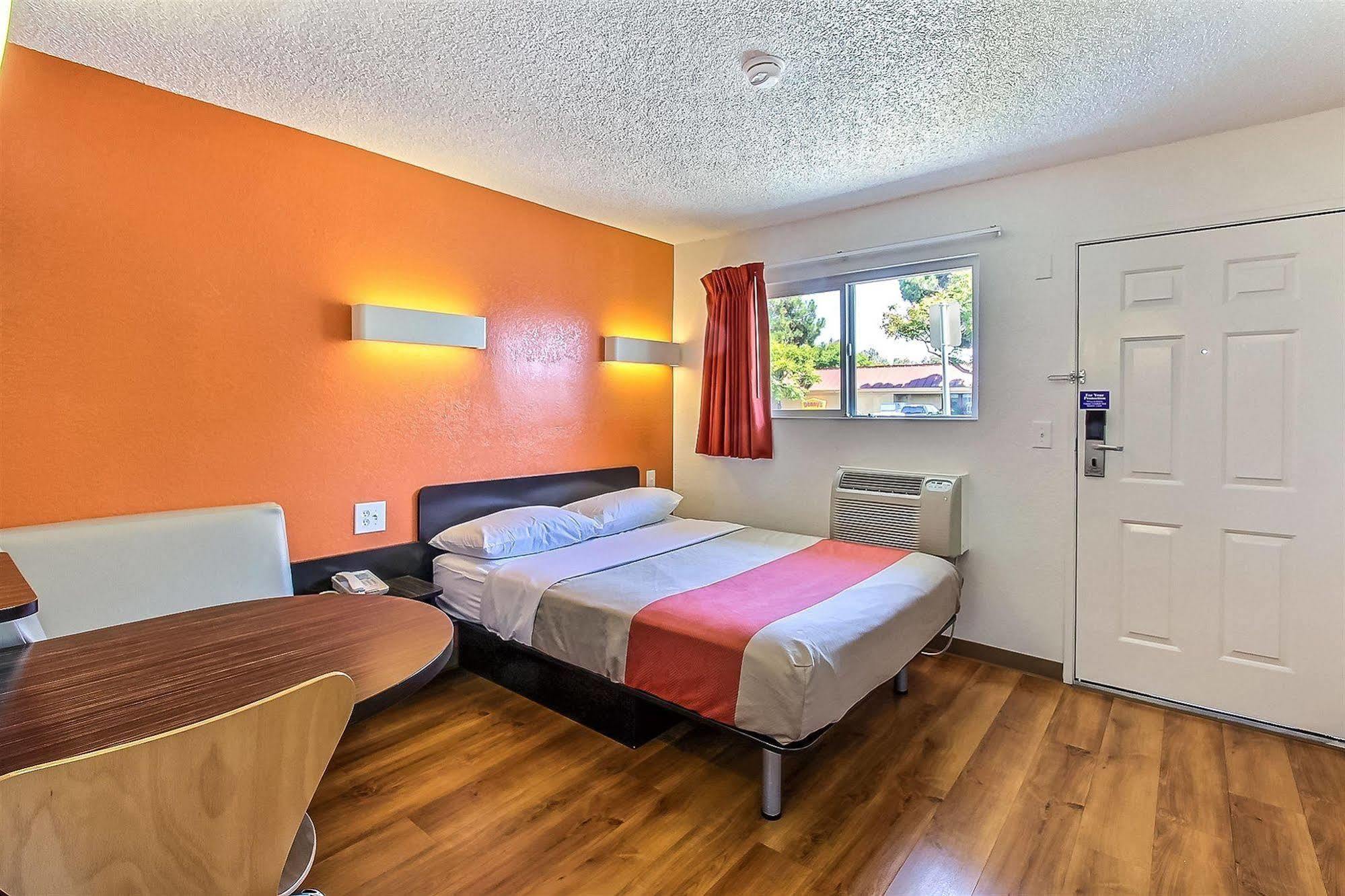 Motel 6-San Jose, Ca - Airport Exteriér fotografie